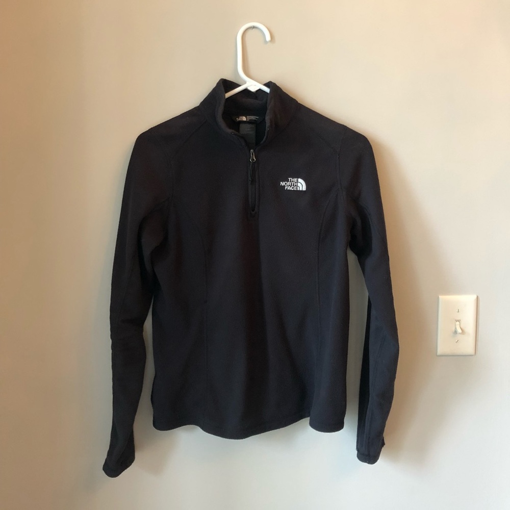 The North Face fleece 1/4 zip